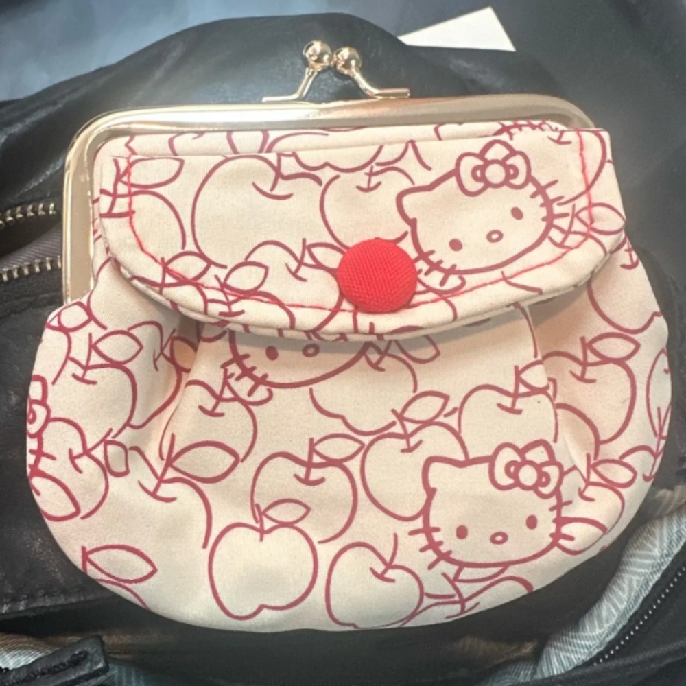 🆕 Hello Kitty Wallet/Coin Purse 👛🪙